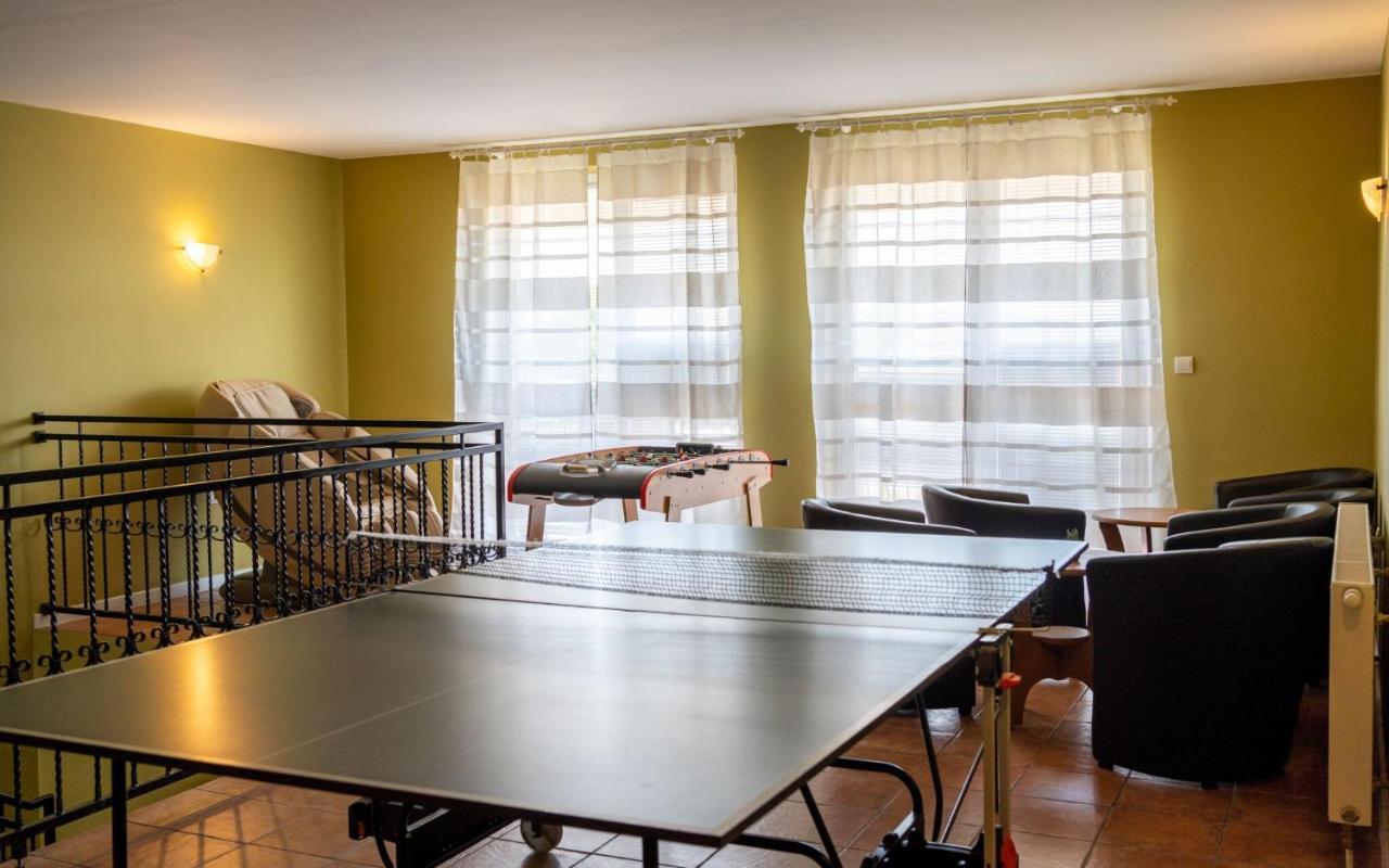 Apartmány Karmon Park Veľký Meder Exterior foto